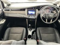 Toyota Innova Crysta 2.8 G (ปี 2017) Wagon AT รถสวย สภาพดี ราคาถูก ไมล์น้อย ฟรีดาวน์ รถมือสอง SUV 7 ที่นั่ง รูปที่ 6
